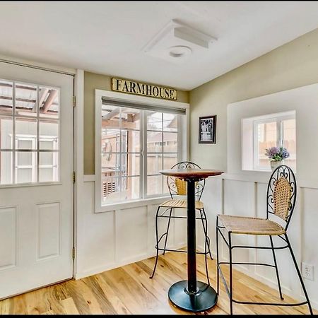 The Historic Blue Bird Cottage Colorado Springs Extérieur photo