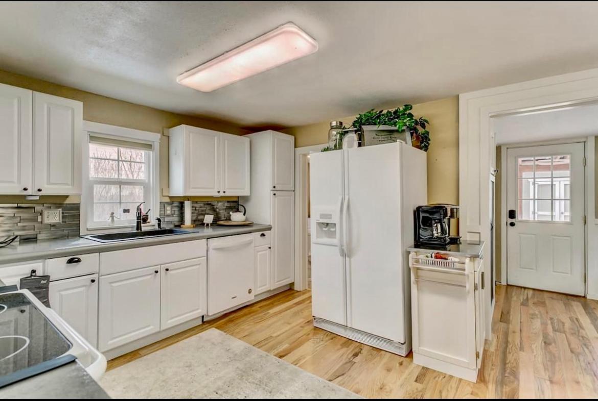 The Historic Blue Bird Cottage Colorado Springs Extérieur photo