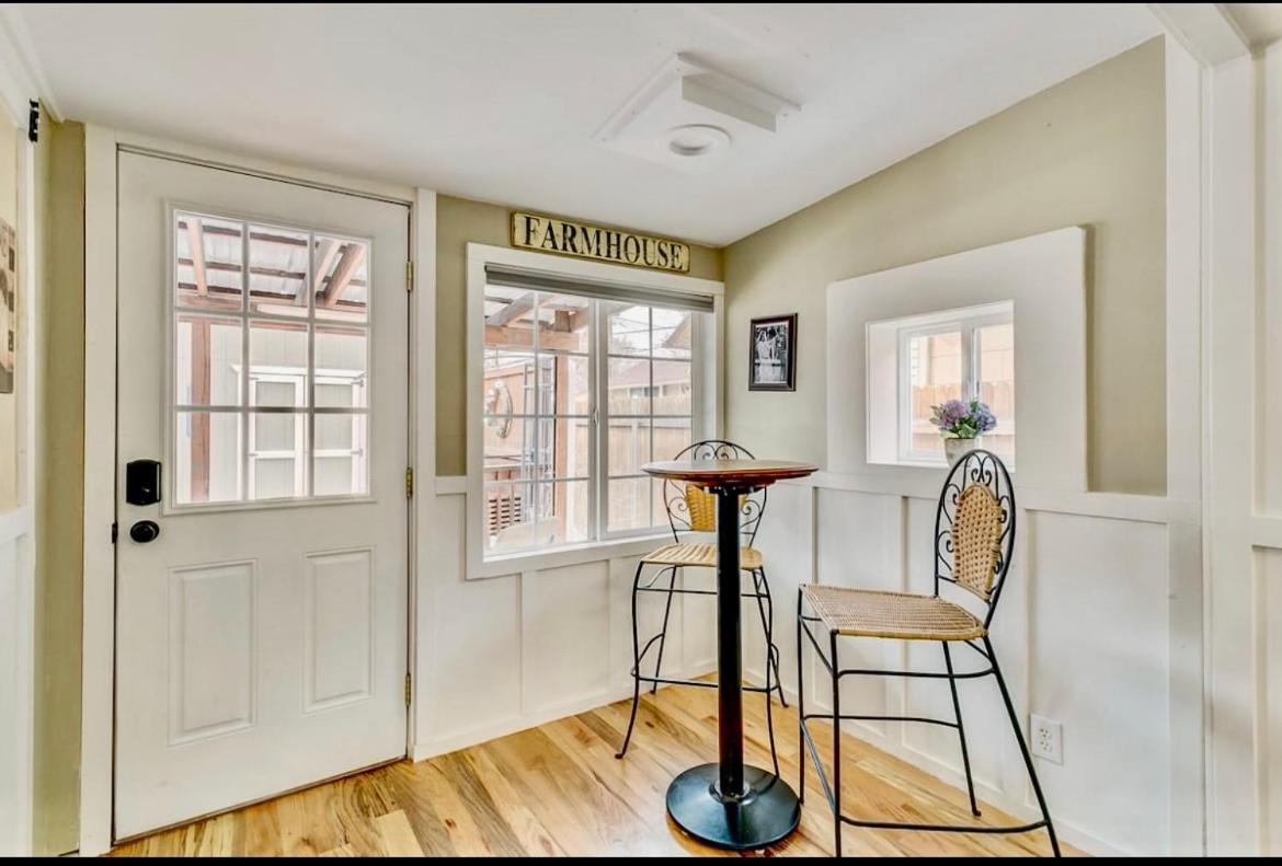 The Historic Blue Bird Cottage Colorado Springs Extérieur photo