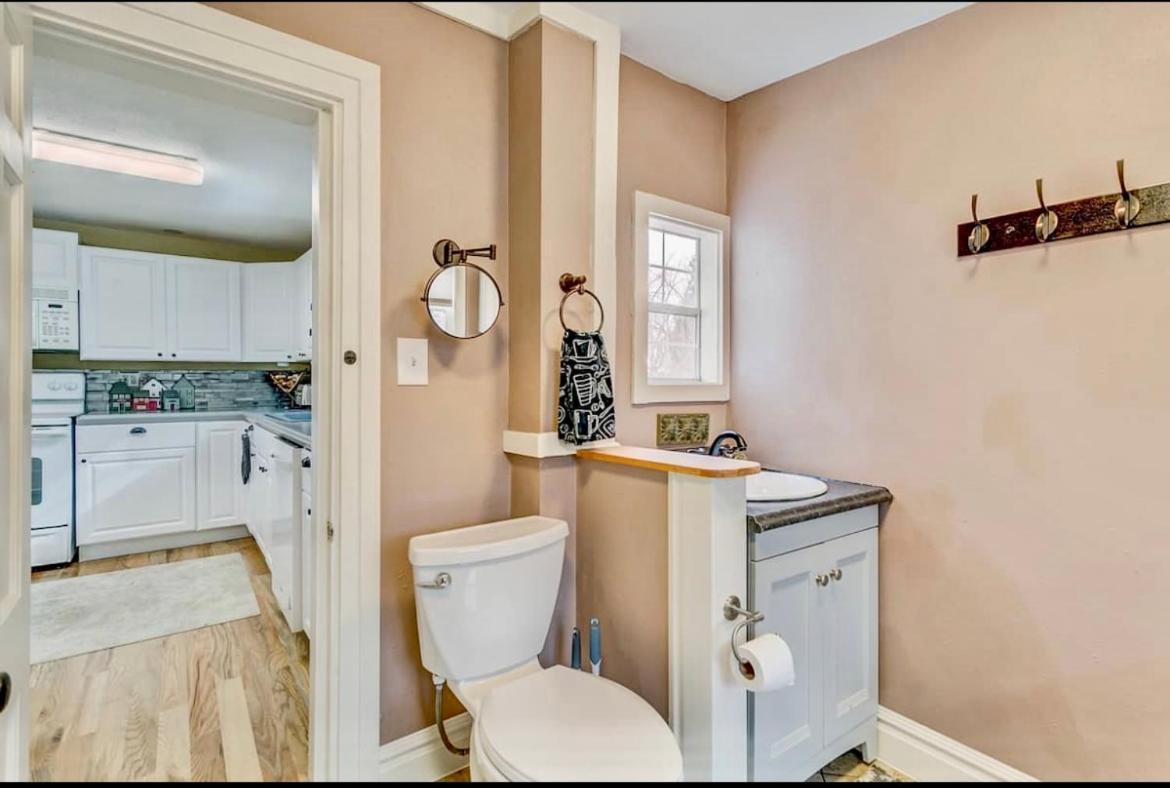 The Historic Blue Bird Cottage Colorado Springs Extérieur photo