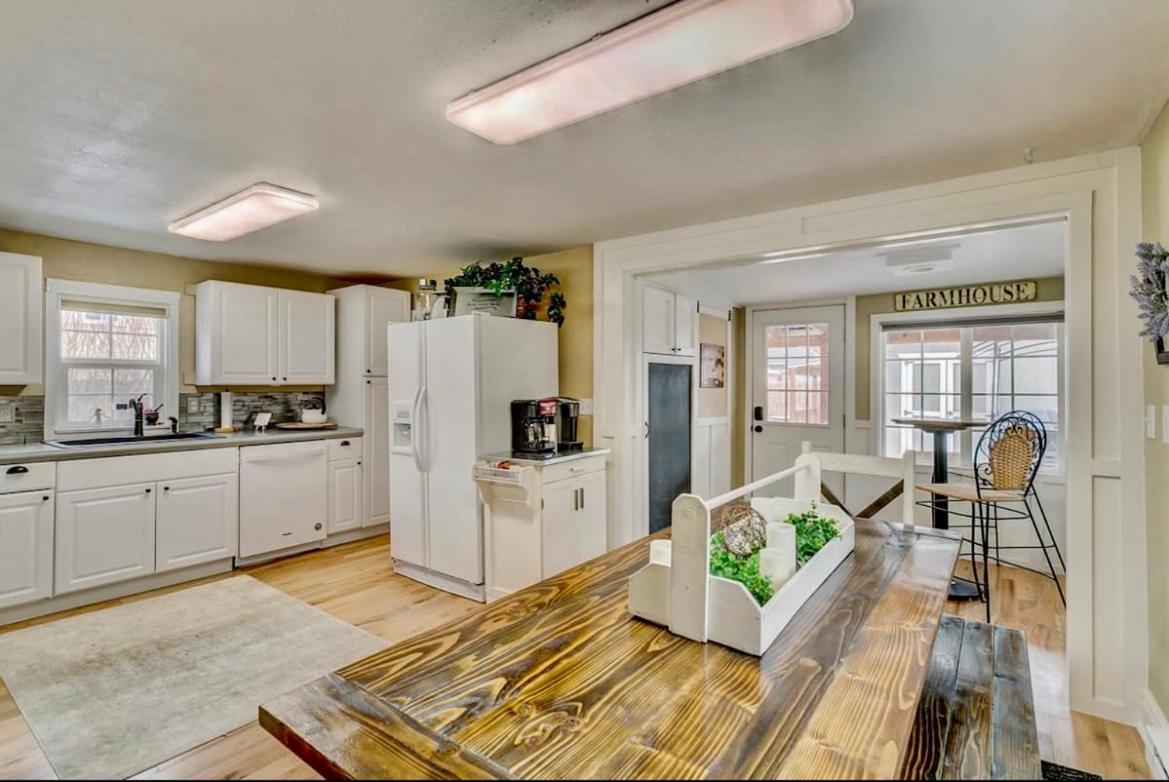 The Historic Blue Bird Cottage Colorado Springs Extérieur photo