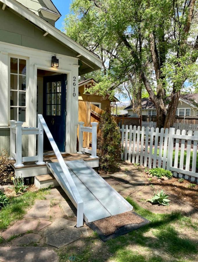 The Historic Blue Bird Cottage Colorado Springs Extérieur photo
